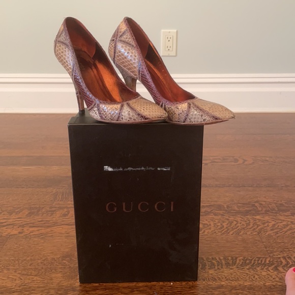 Gucci Python Pumps - Picture 7 of 7
